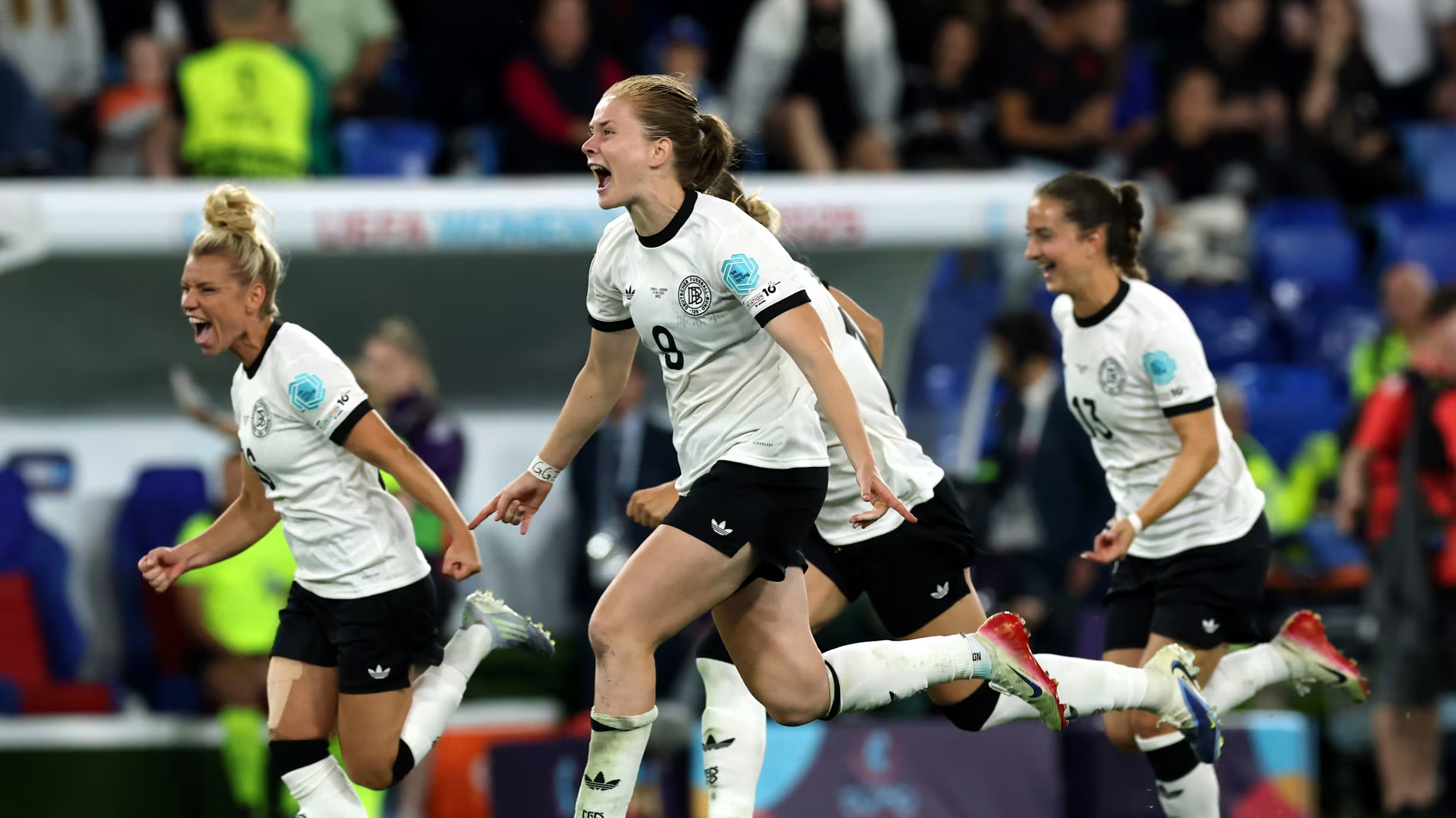 开云体育平台-德国杯赛程吃紧，葡萄牙体育加时末段复出首秀，压力陡增，心理建设被强调(葡萄牙欧洲杯欧洲杯比赛讲评视频)