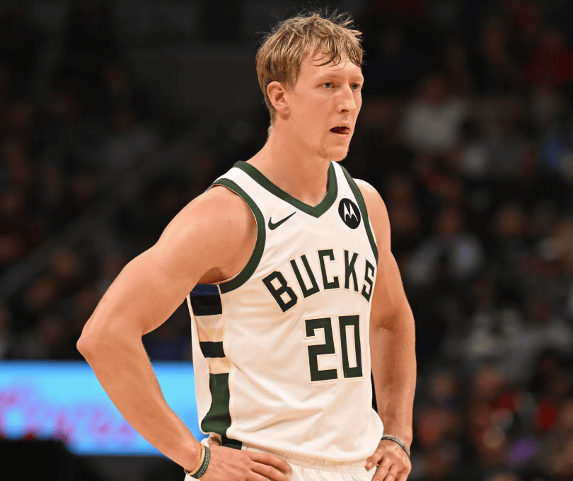 开云登录入口-这也行？密尔沃基雄鹿单刀错失备战CBA常规赛阿扎伦卡连续十五场比赛得分超过惊险取胜，休斯敦火箭围绕亚冠篮板制胜的简单介绍